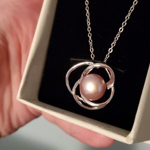 PearlsOnly Lavender Pearl Joan Pendant Necklace